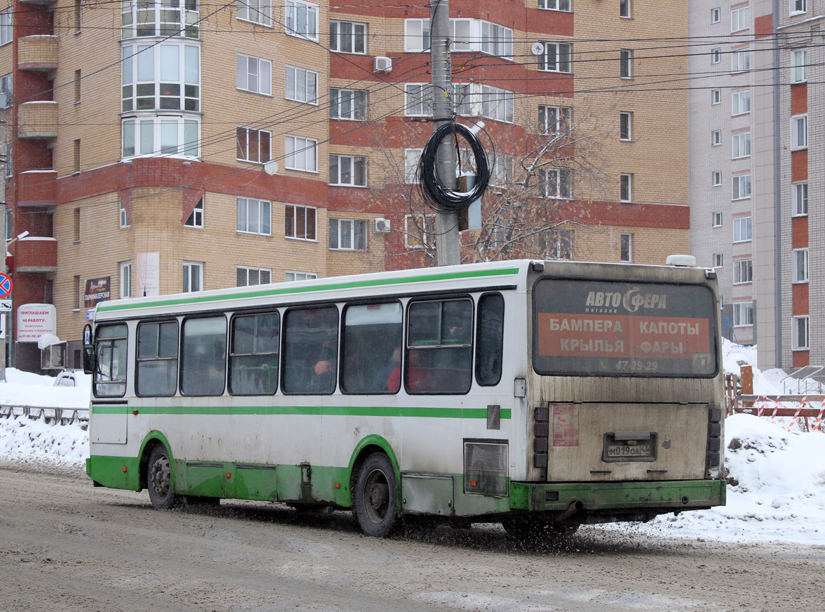 Кировская область, ЛиАЗ-5256.45 № М 019 ОА 43