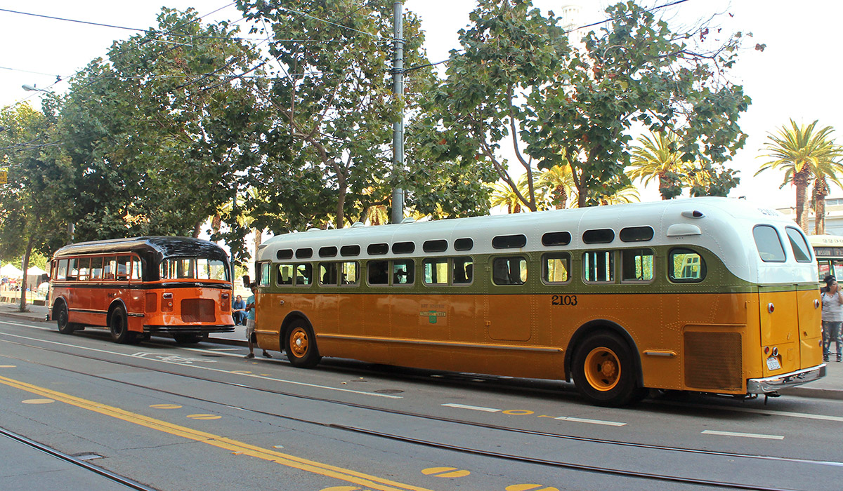 США, GM TDH-4801 № 2103