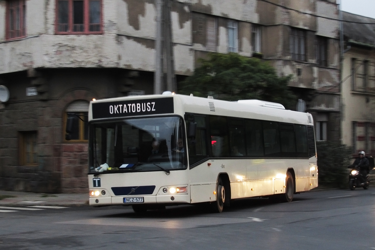 Венгрия, Volvo 7000 № NCZ-577