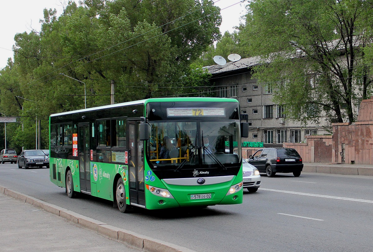 Алматы, Yutong ZK6118HGA № 578 DS 02