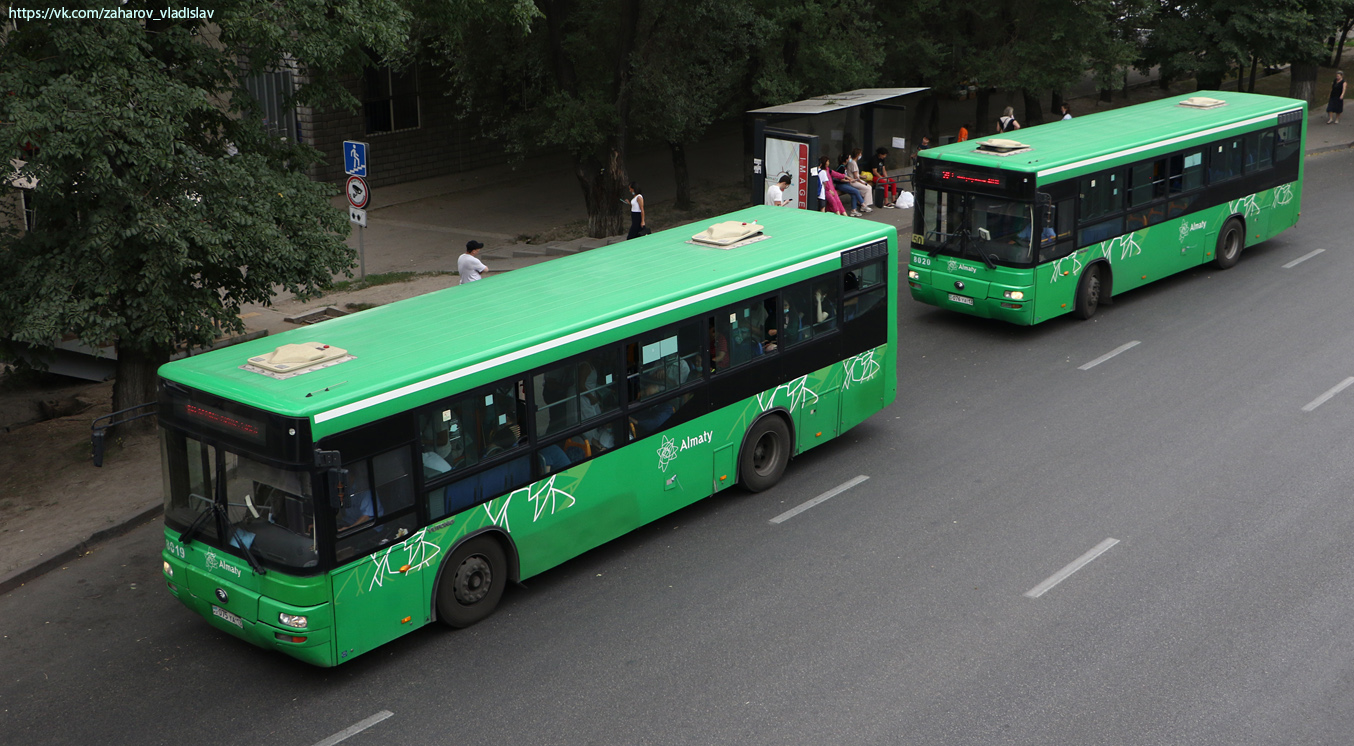 Алматы, Yutong ZK6108HGH № 8019