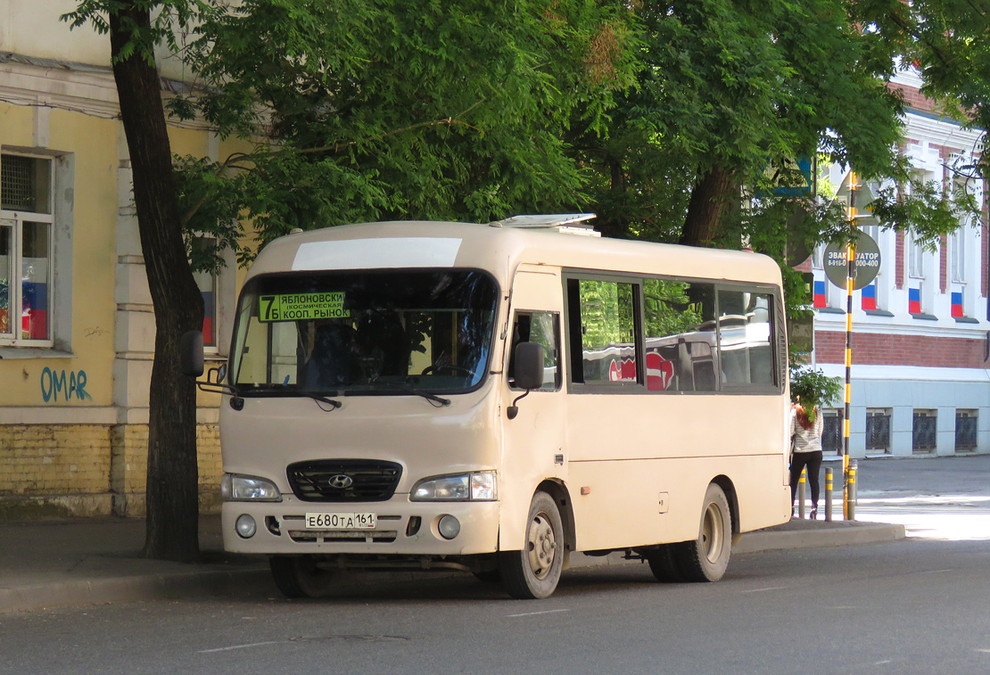 Адыгея, Hyundai County SWB C08 (РЗГА) № Е 680 ТА 161