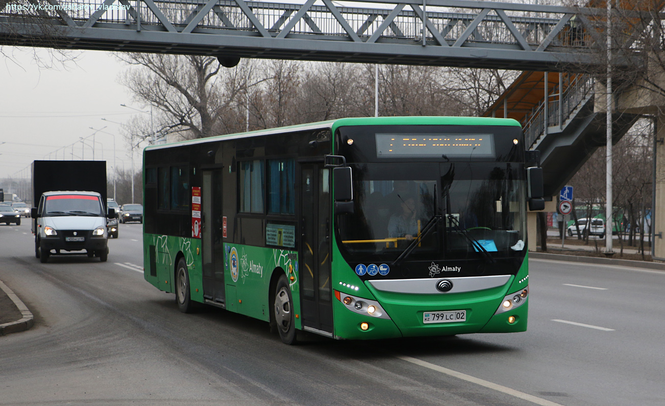 Алматы, Yutong ZK6118HGA № 799 LC 02