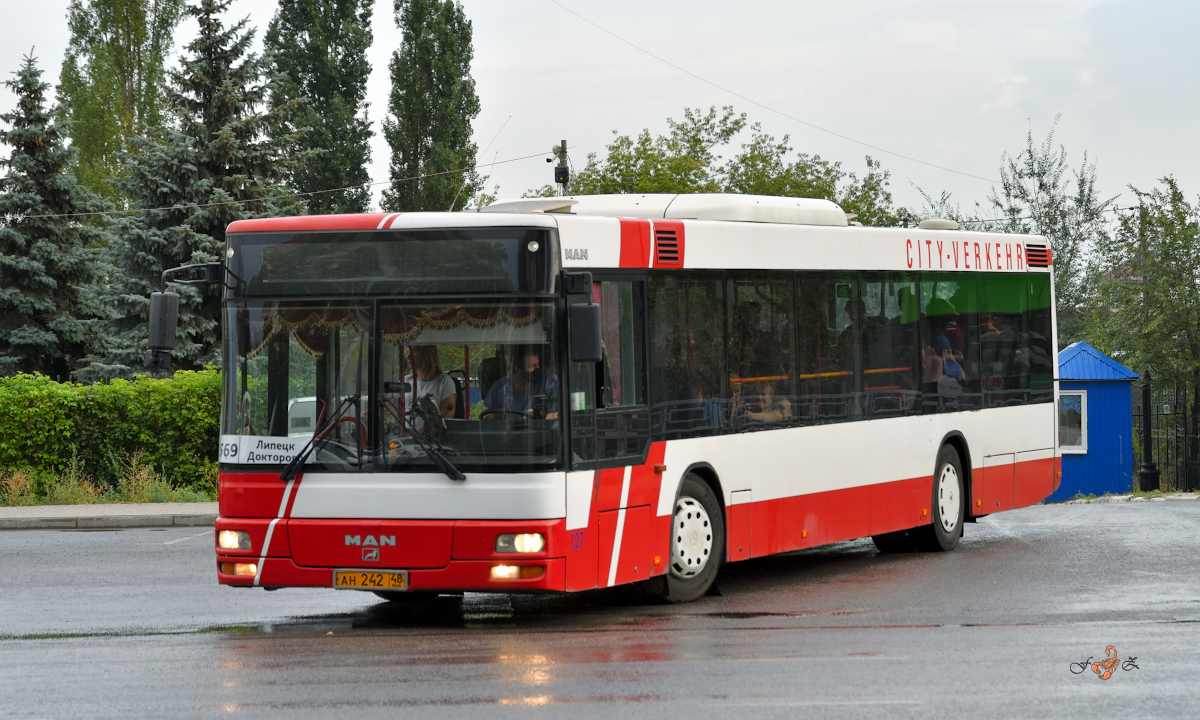 Липецкая область, MAN A21 NL263 № АН 242 48