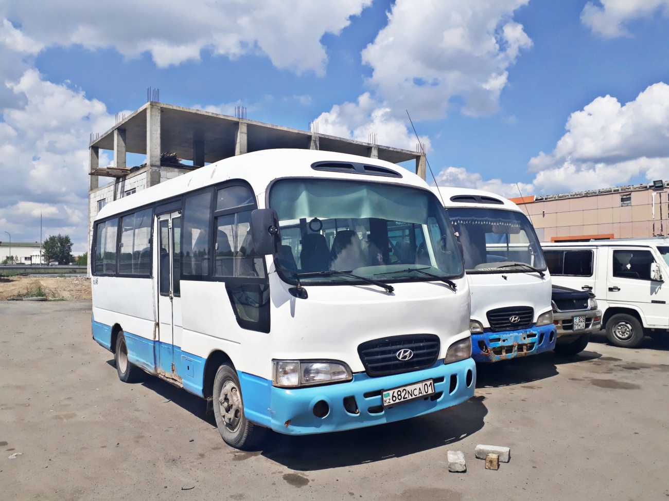Астана, Hyundai County № 682 NCA 01