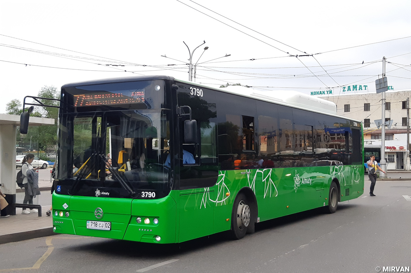Алматы, Golden Dragon XML6125CN (Hyundai Trans Auto) № 3790