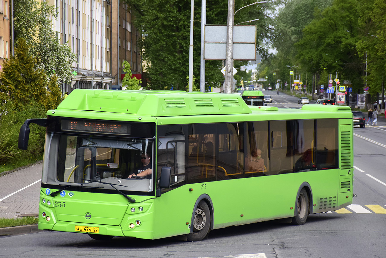 Псковская область, ЛиАЗ-5292.67 (CNG) № 235