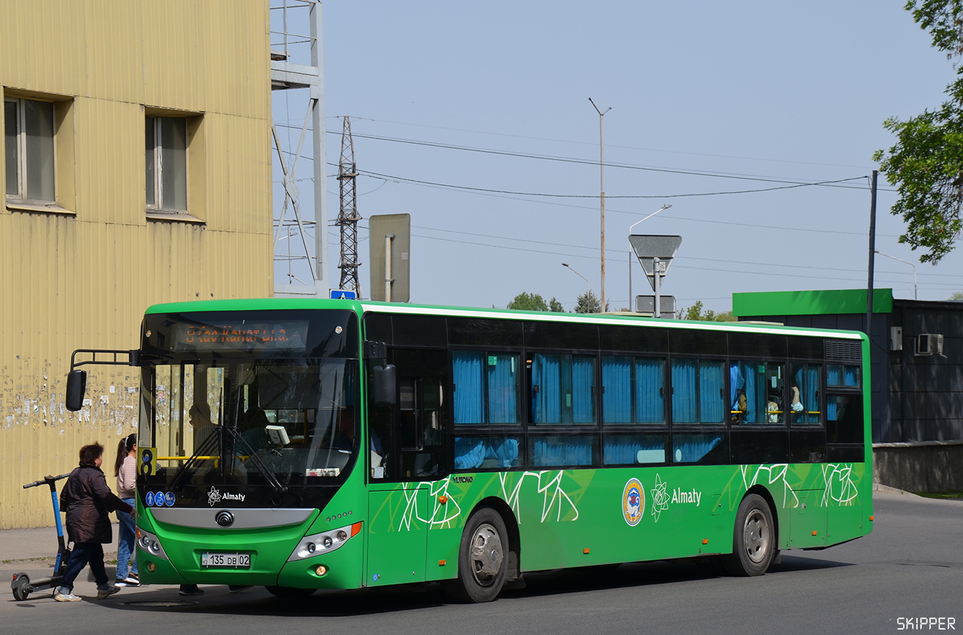Алматы, Yutong ZK6118HGA (QazTehna) № 135 DB 02