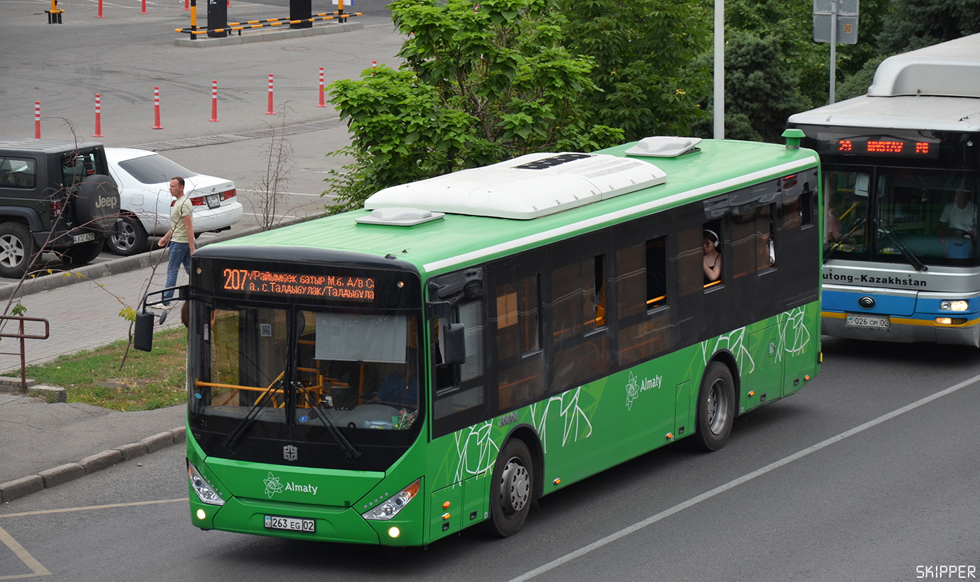 Алматы, Zhong Tong LCK6105HG № 263 EG 02
