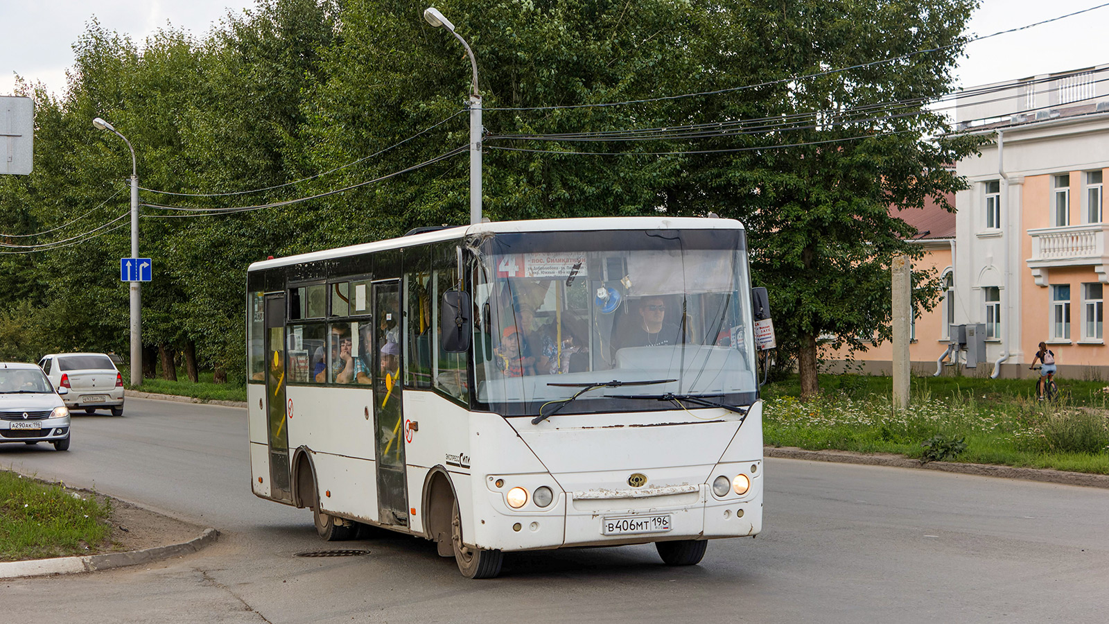 Свердловская область, Богдан А20111 № В 406 МТ 196