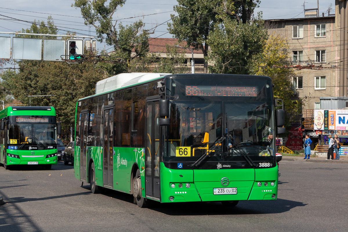 Алматы, Golden Dragon XML6125CN (Hyundai Trans Auto) № 3888