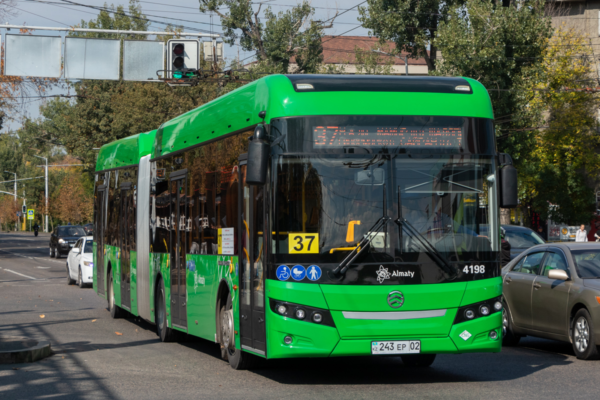 Алматы, Golden Dragon XML6185J13C (Hyundai Trans Auto) № 4198