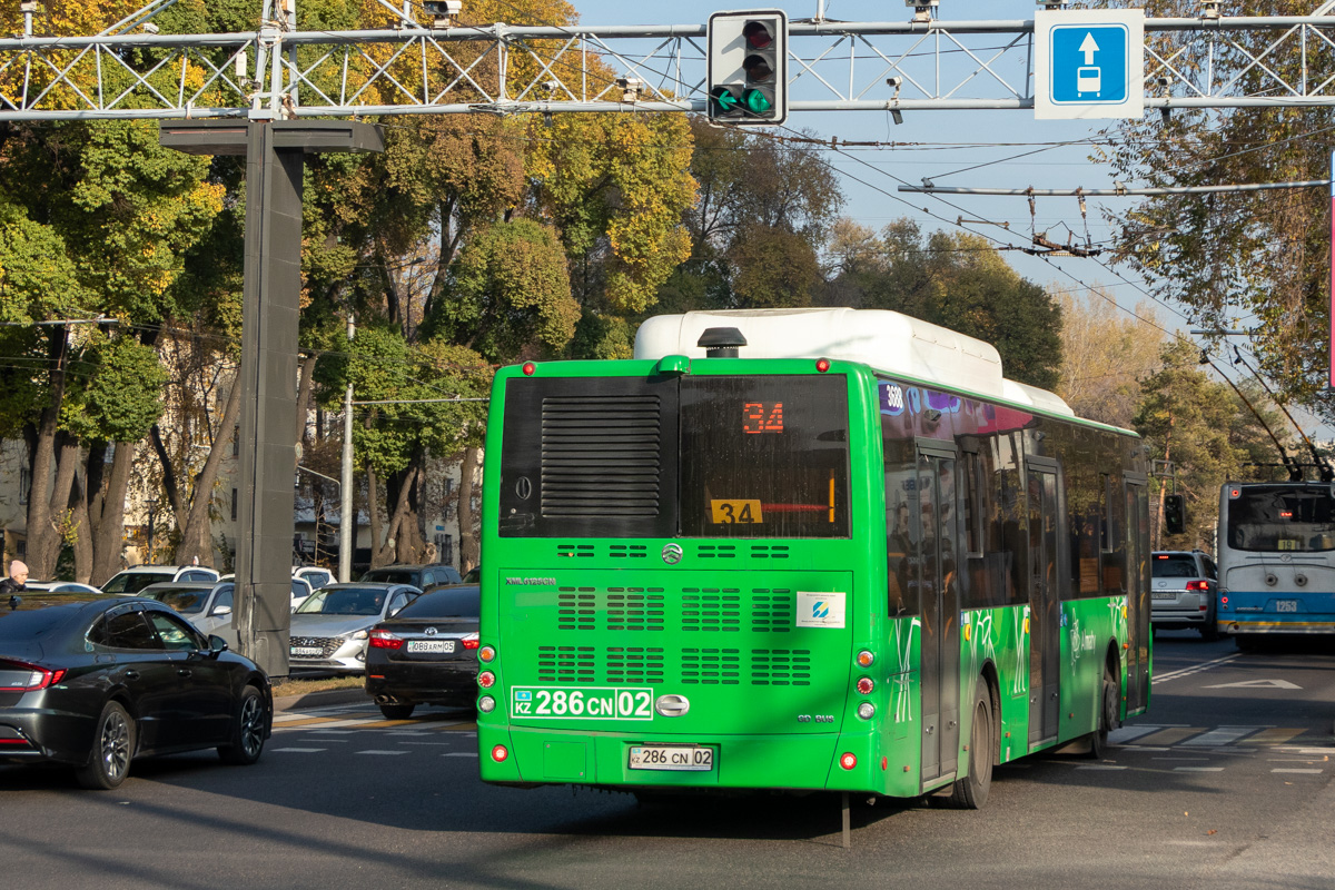 Алматы, Golden Dragon XML6125CN (Hyundai Trans Auto) № 3688