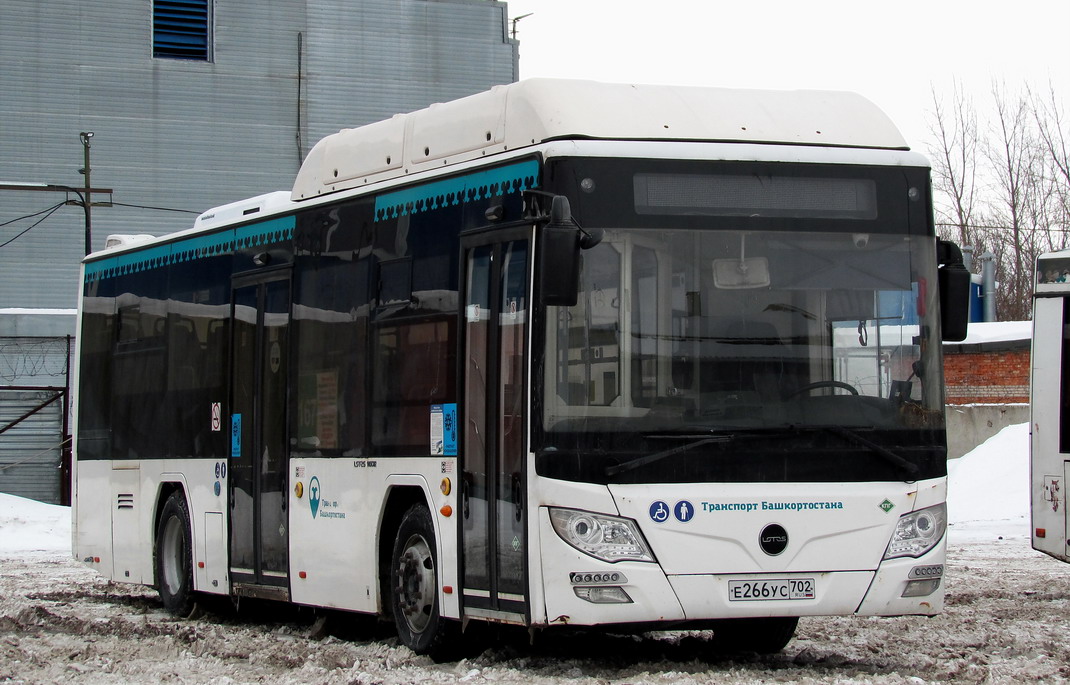 Башкортостан, Lotos-105C02 № Е 266 УС 702