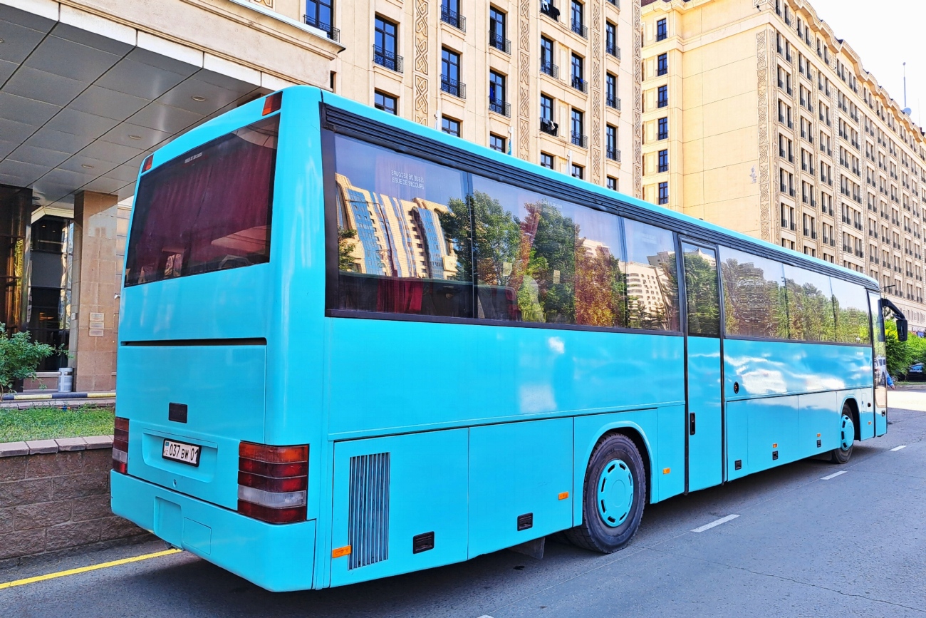 Астана, Van Hool T916TL № 037 BW 01