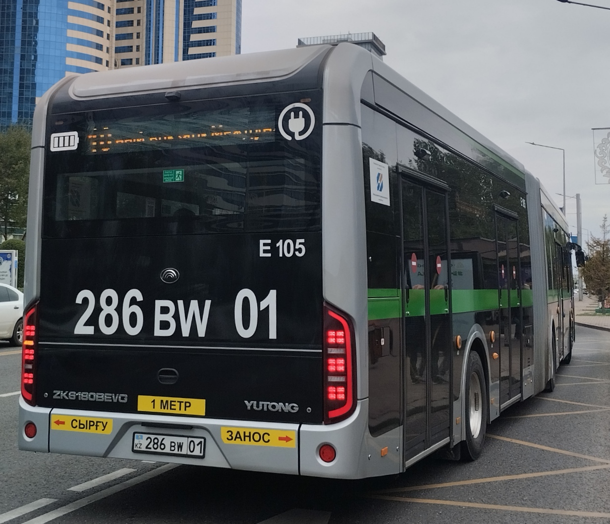 Астана, Yutong ZK6180BEVG (QazTehna) № E105