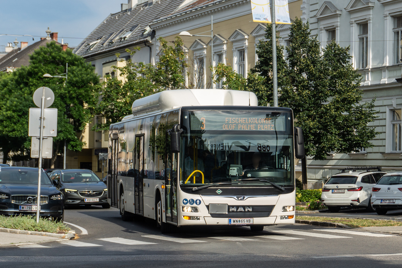 Ausztria, MAN A21 Lion's City NL313 CNG sz.: WN 65 VB