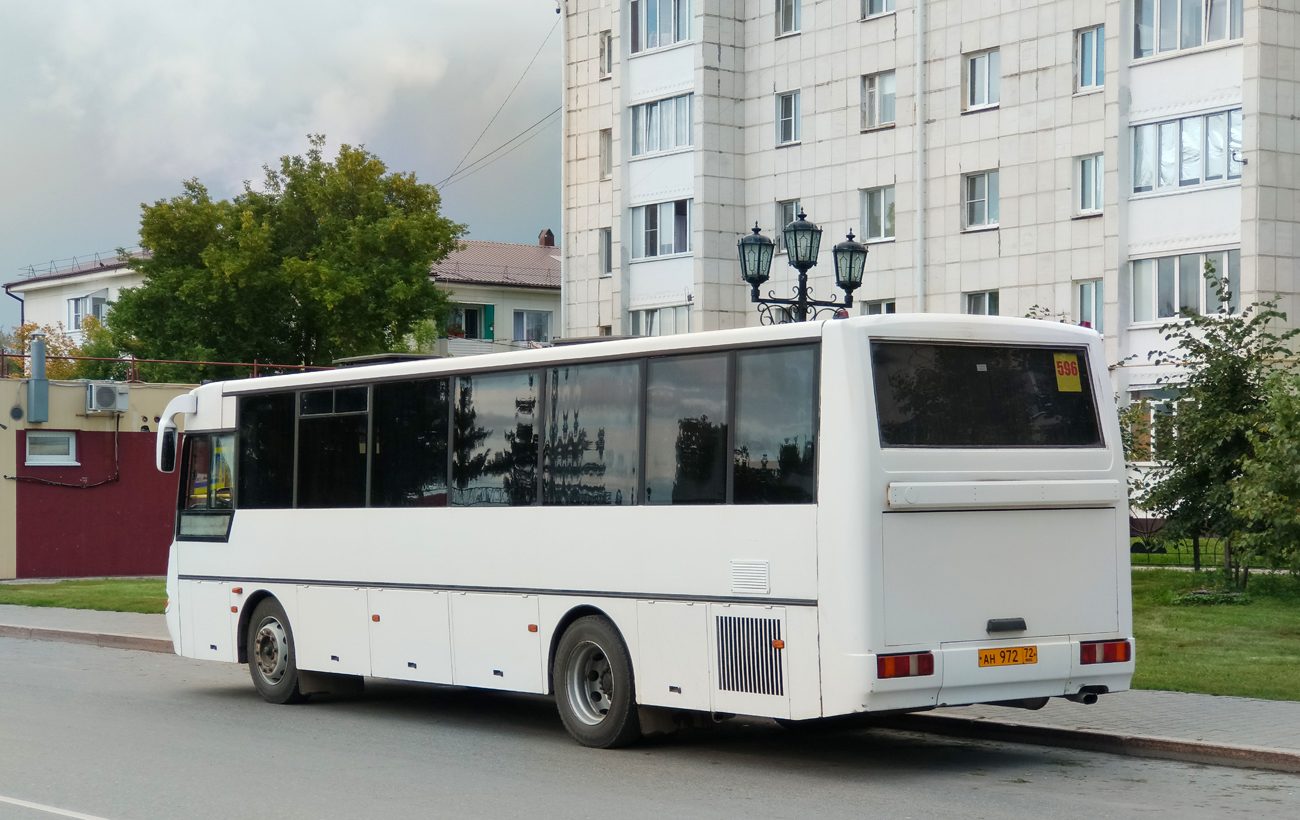 Тюменская область, КАвЗ-4238-52 № АН 972 72