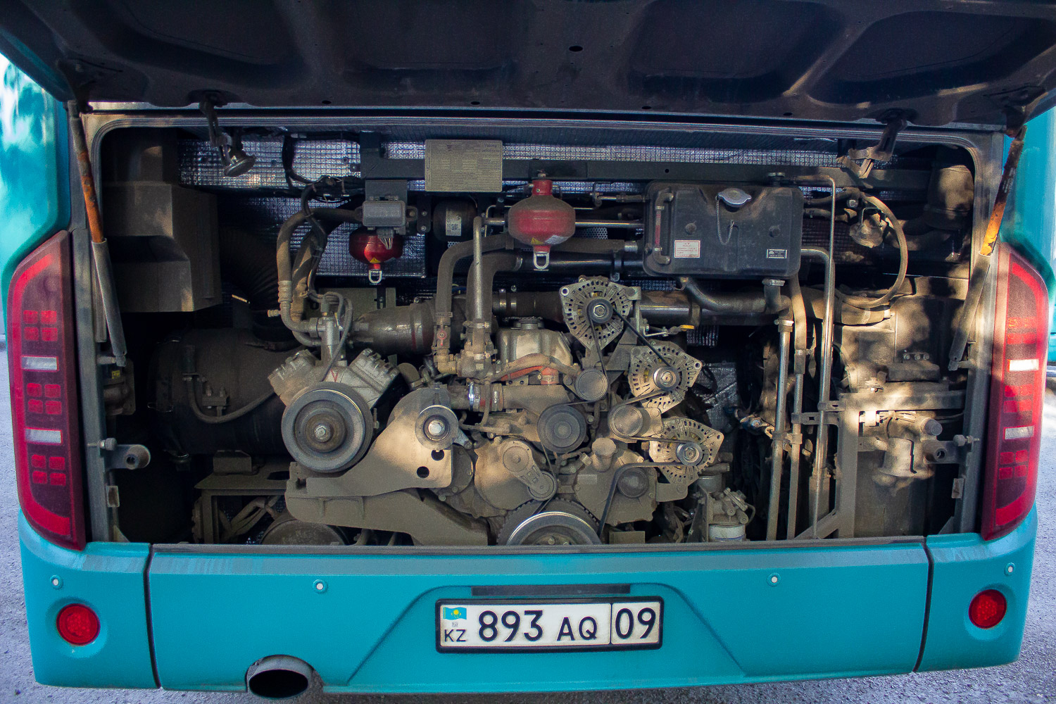 Карагандинская область, Yutong ZK6116HG (QazTehna) № Y1-7015
