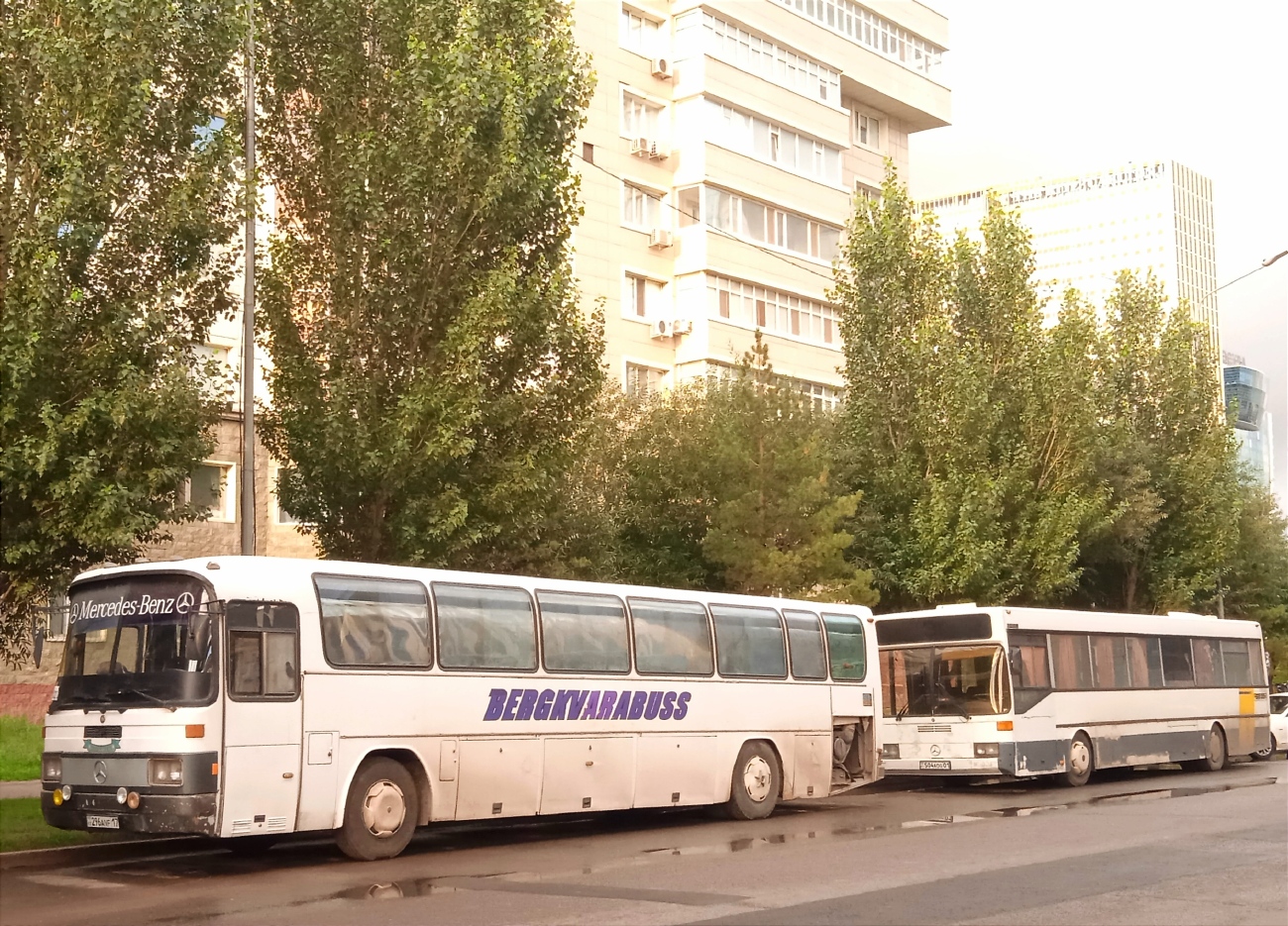Астана, Mercedes-Benz O303-15KHP-L № 296 ANF 17