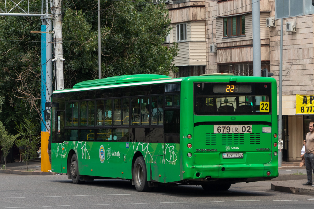 Алматы, Yutong ZK6118HGA № 1842