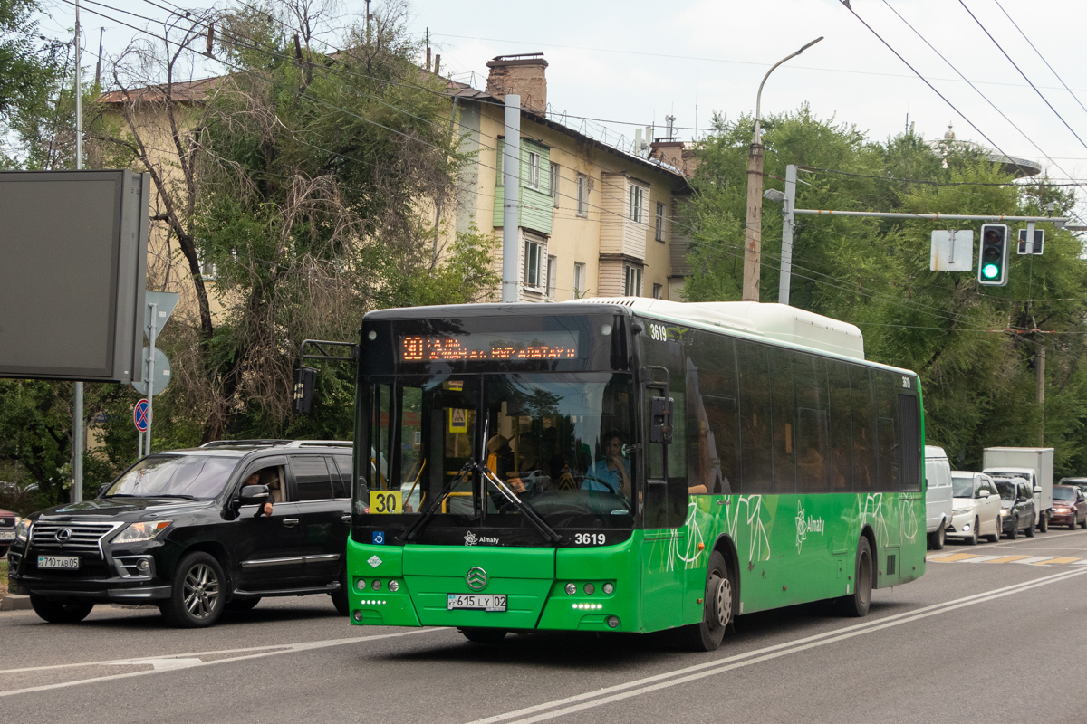 Алматы, Golden Dragon XML6125CN (Hyundai Trans Auto) № 3619