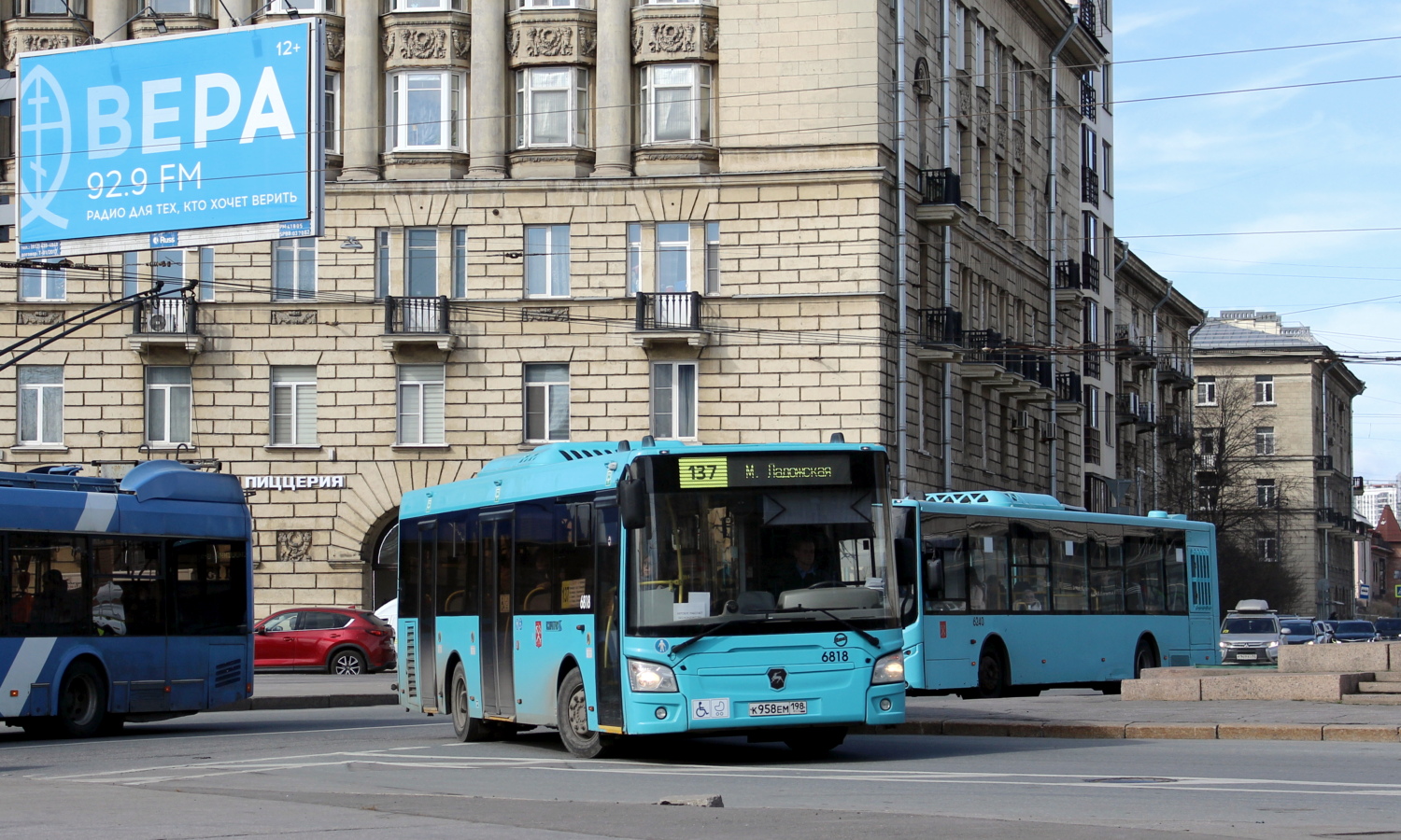 Санкт-Петербург, ЛиАЗ-4292.60 (1-2-1) № 6818
