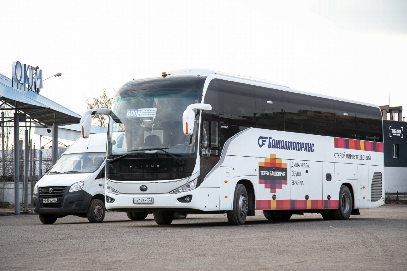 Башкортостан, Yutong C12PRO (ZK6128H) № 0979