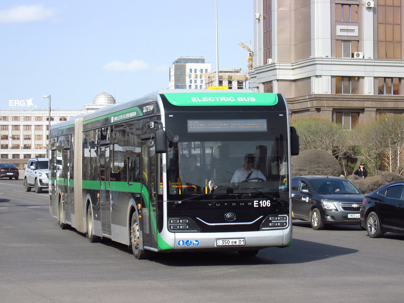 Астана, Yutong ZK6180BEVG (QazTehna) № E106