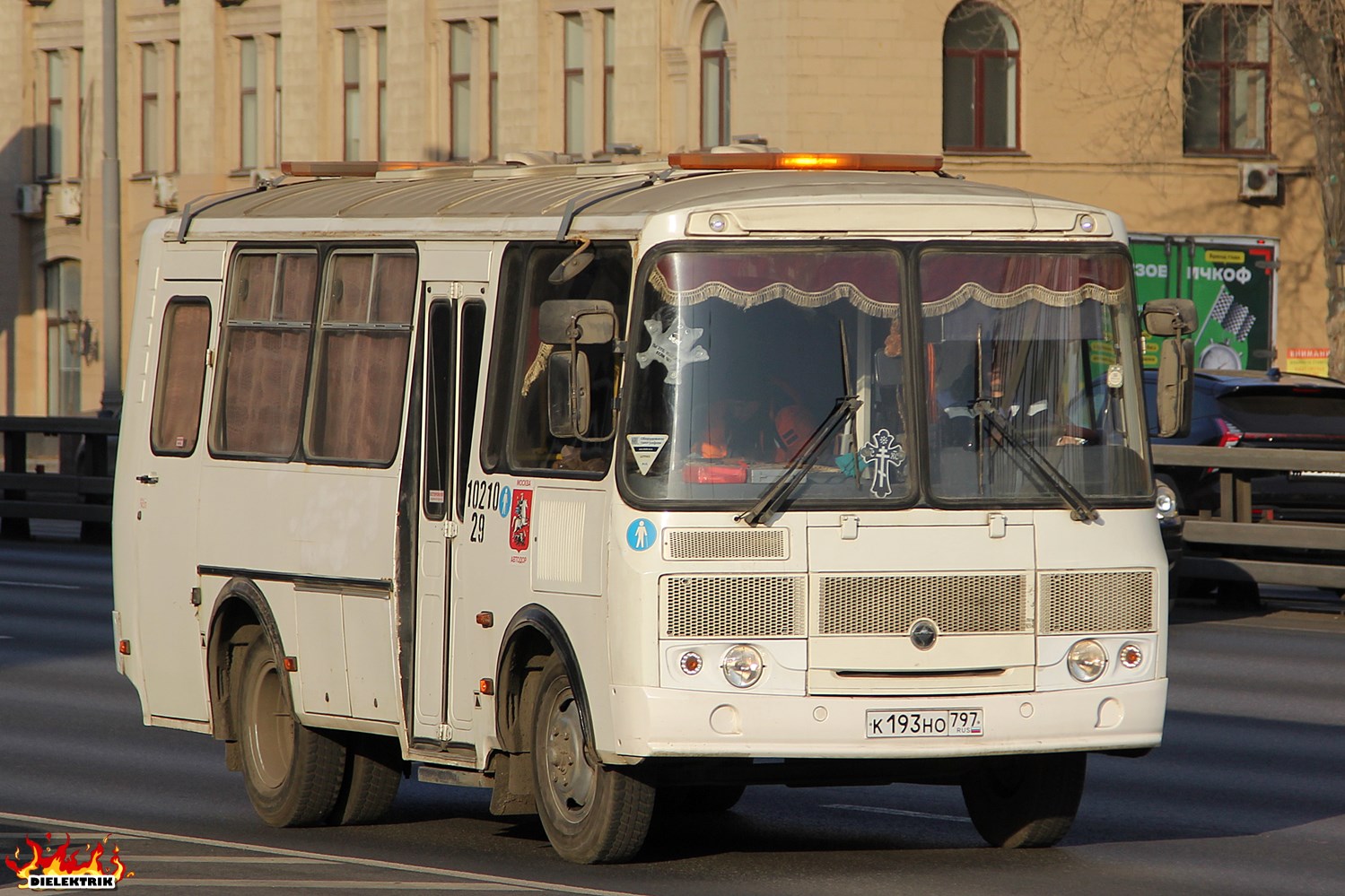 Москва, ПАЗ-320530-04 № 10210