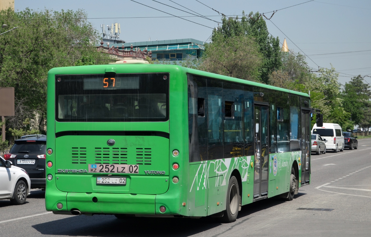 Алматы, Yutong ZK6118HGA (СарыаркаАвтоПром) № 252 LZ 02