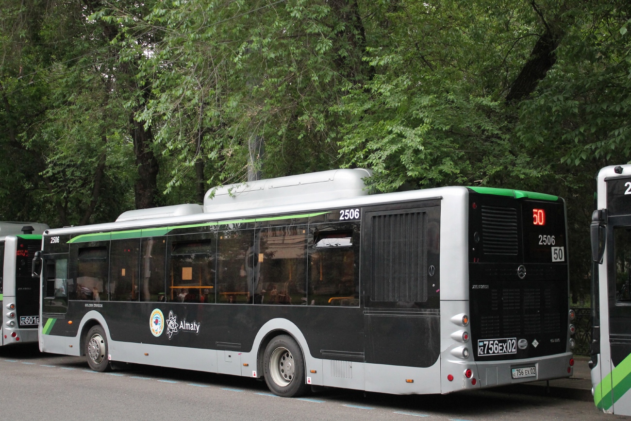 Алматы, Golden Dragon XML6125CN (Hyundai Trans Auto) № 2506