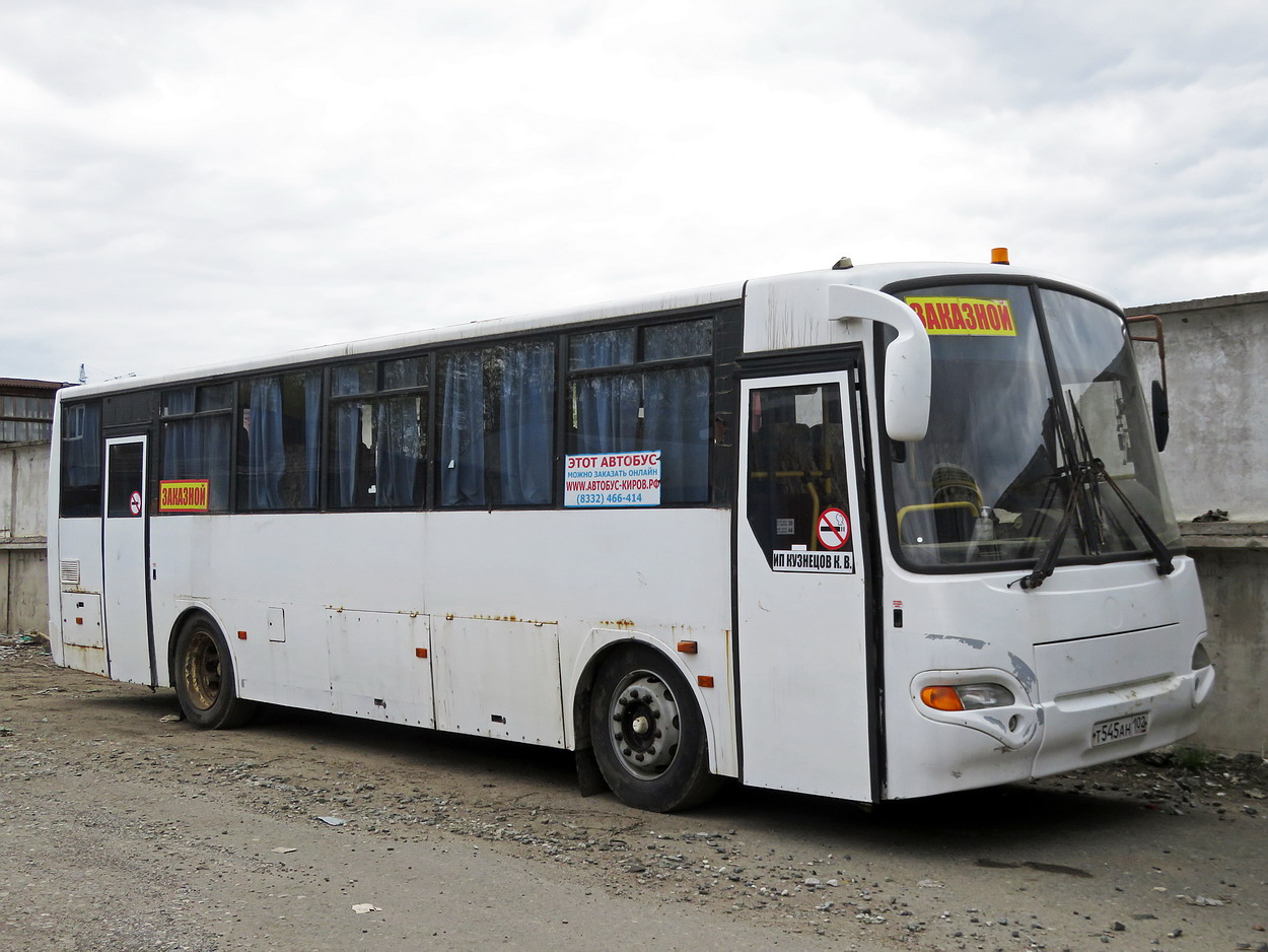 Кировская область, КАвЗ-4238-01 № Т 545 АН 102