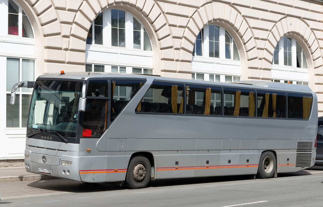 Санкт-Петербург, Mercedes-Benz O350-15RHD Tourismo № Р 715 СУ 198
