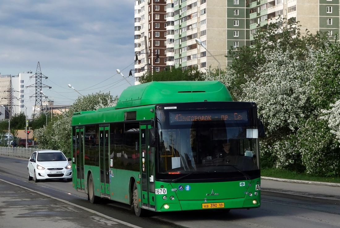 Свердловская область, МАЗ-203.L65 № 1670