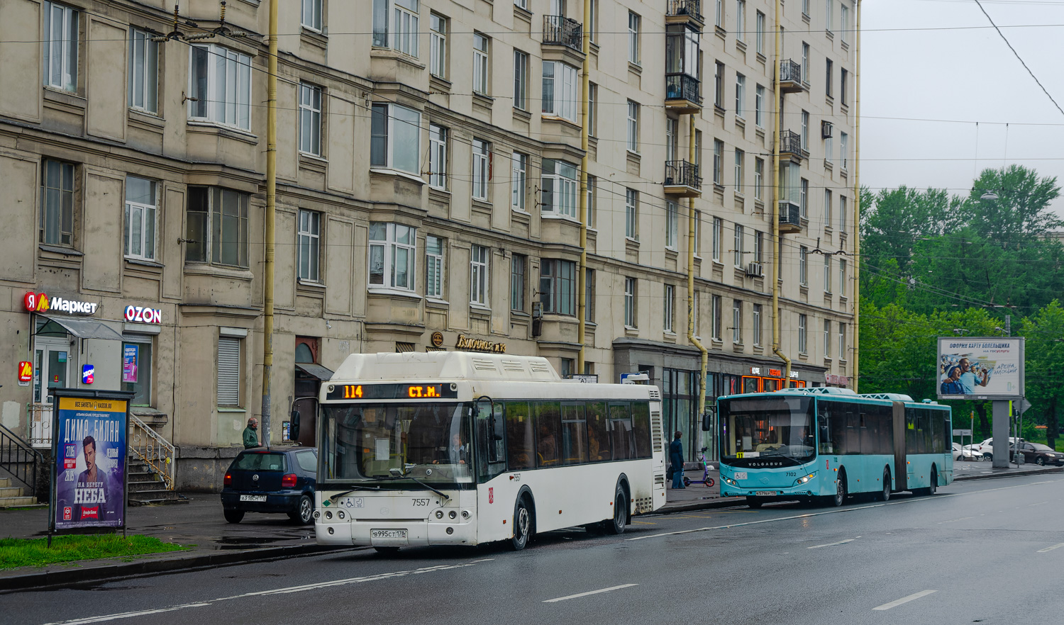 Санкт-Петербург, ЛиАЗ-5292.71 № 7557; Санкт-Петербург, Volgabus-6271.05 № 7102