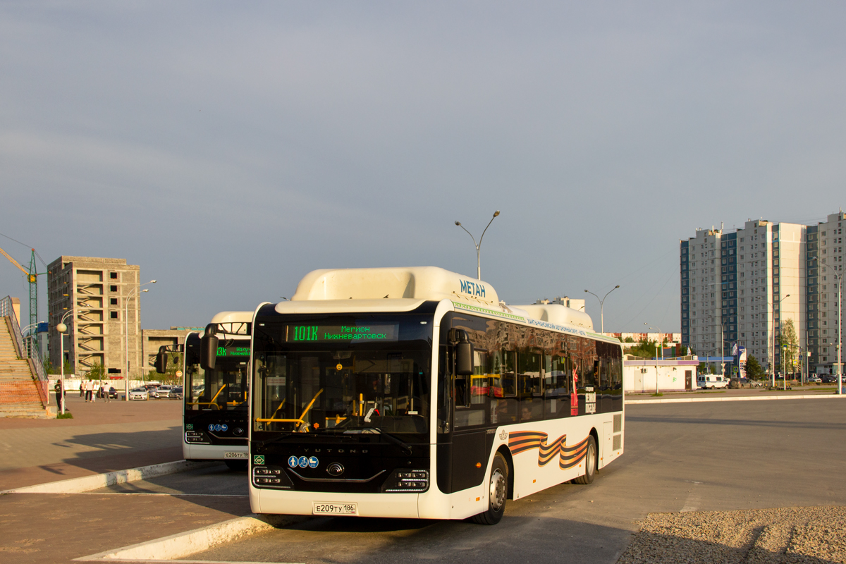 Ханты-Мансийский АО, Yutong ZK6116HG № Е 209 ТУ 186