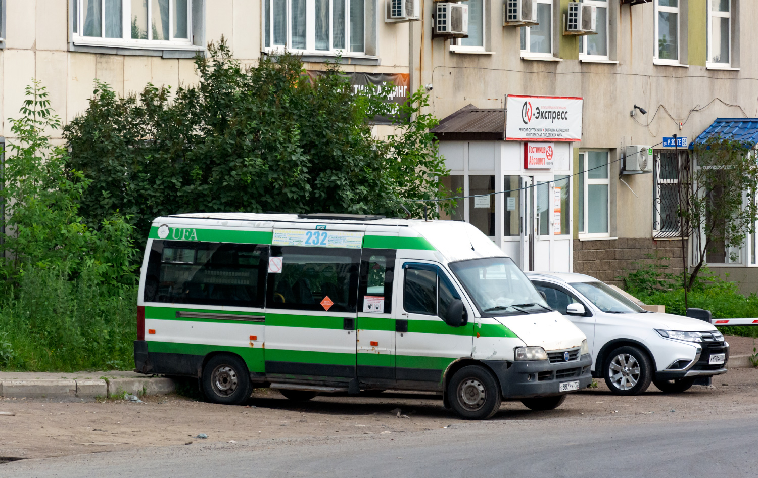Башкортостан, FIAT Ducato 244 CSMMC-RLL, -RTL № Е 887 РК 702