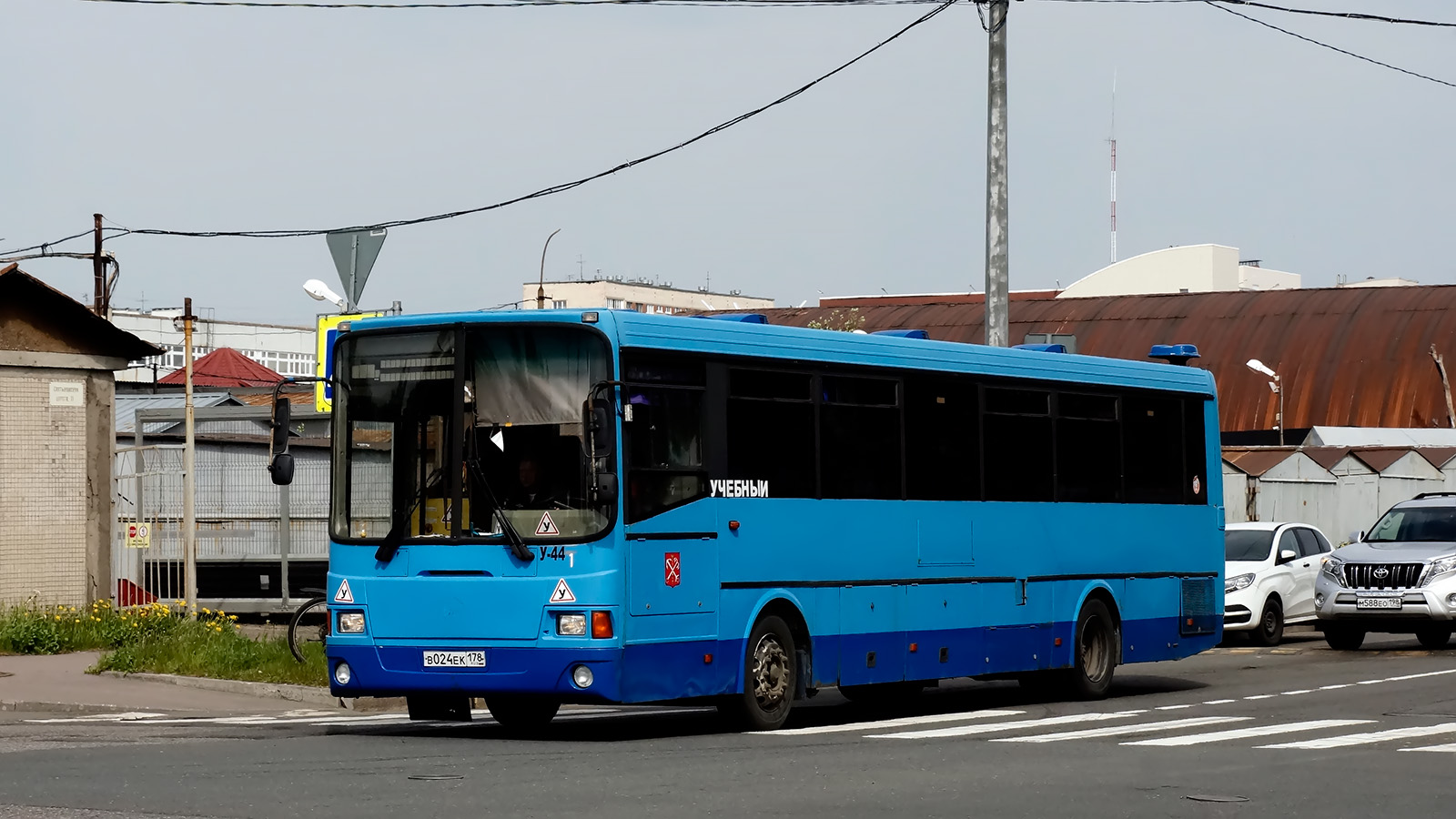 Санкт-Петербург, ЛиАЗ-5256.34 (ГолАЗ) № У-44