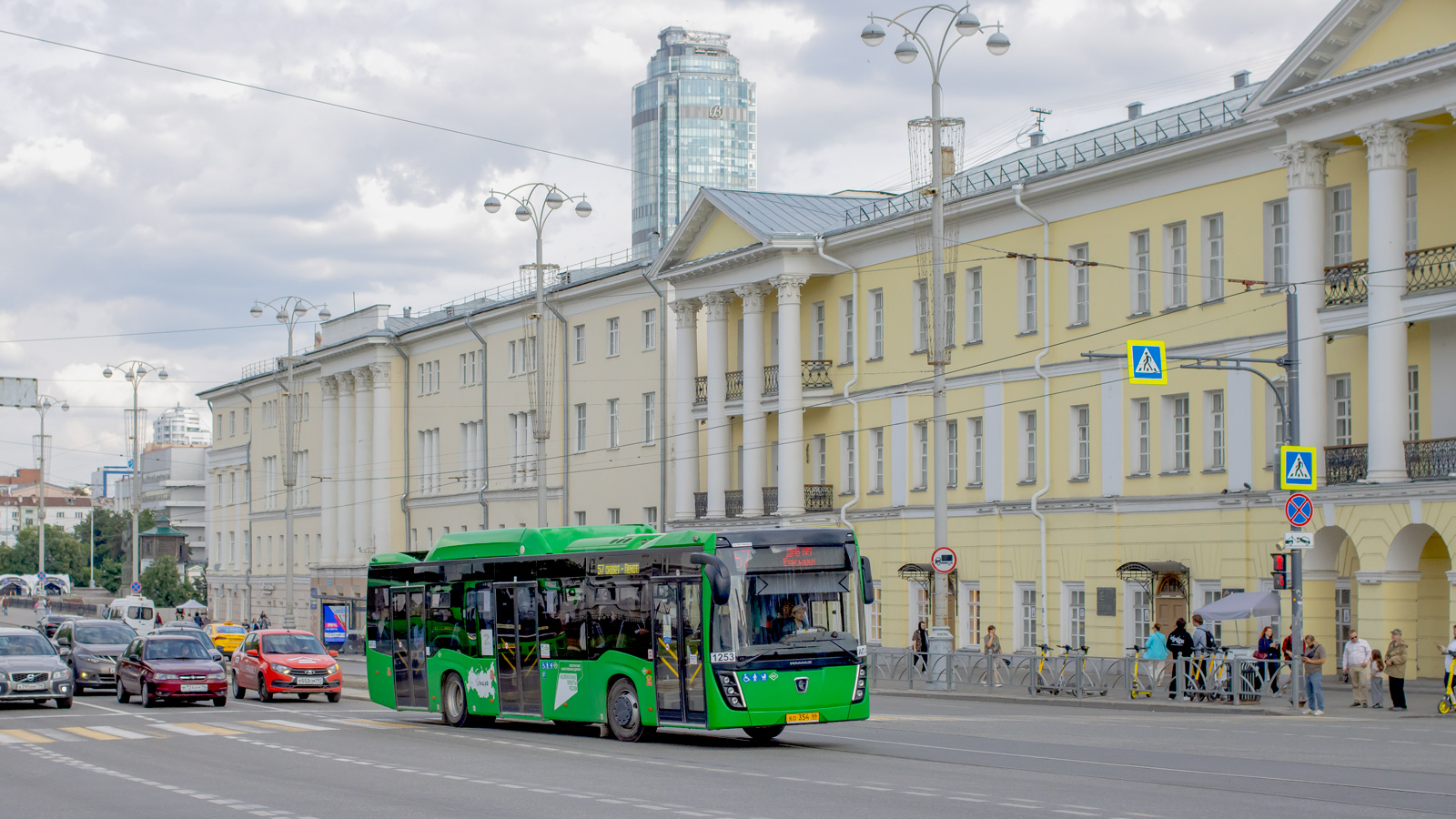 Свердловская область, НефАЗ-5299-40-57 (CNG) № 1253