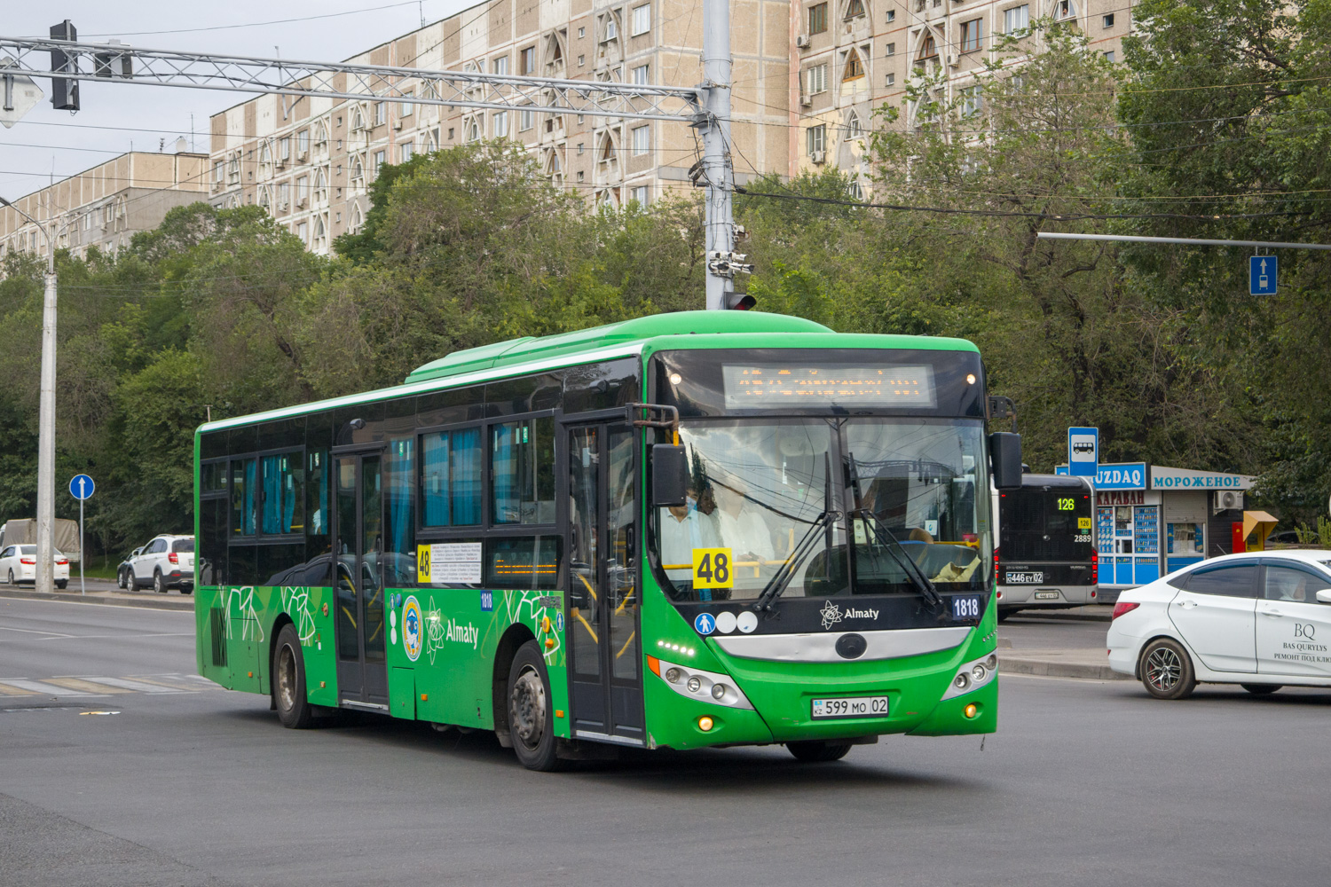 Алматы, Yutong ZK6118HGA № 1818