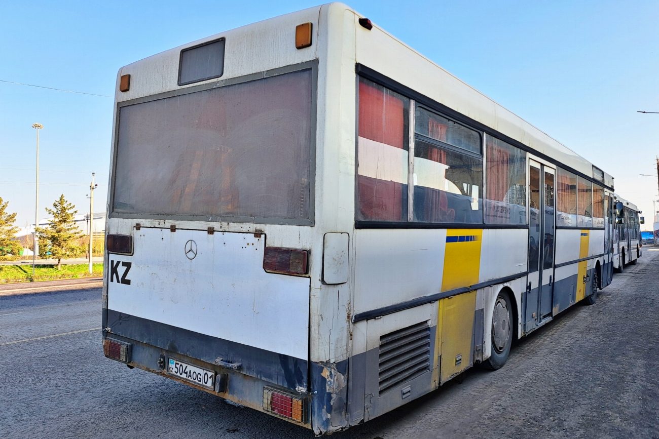 Астана, Mercedes-Benz O405 № 504 AOG 01