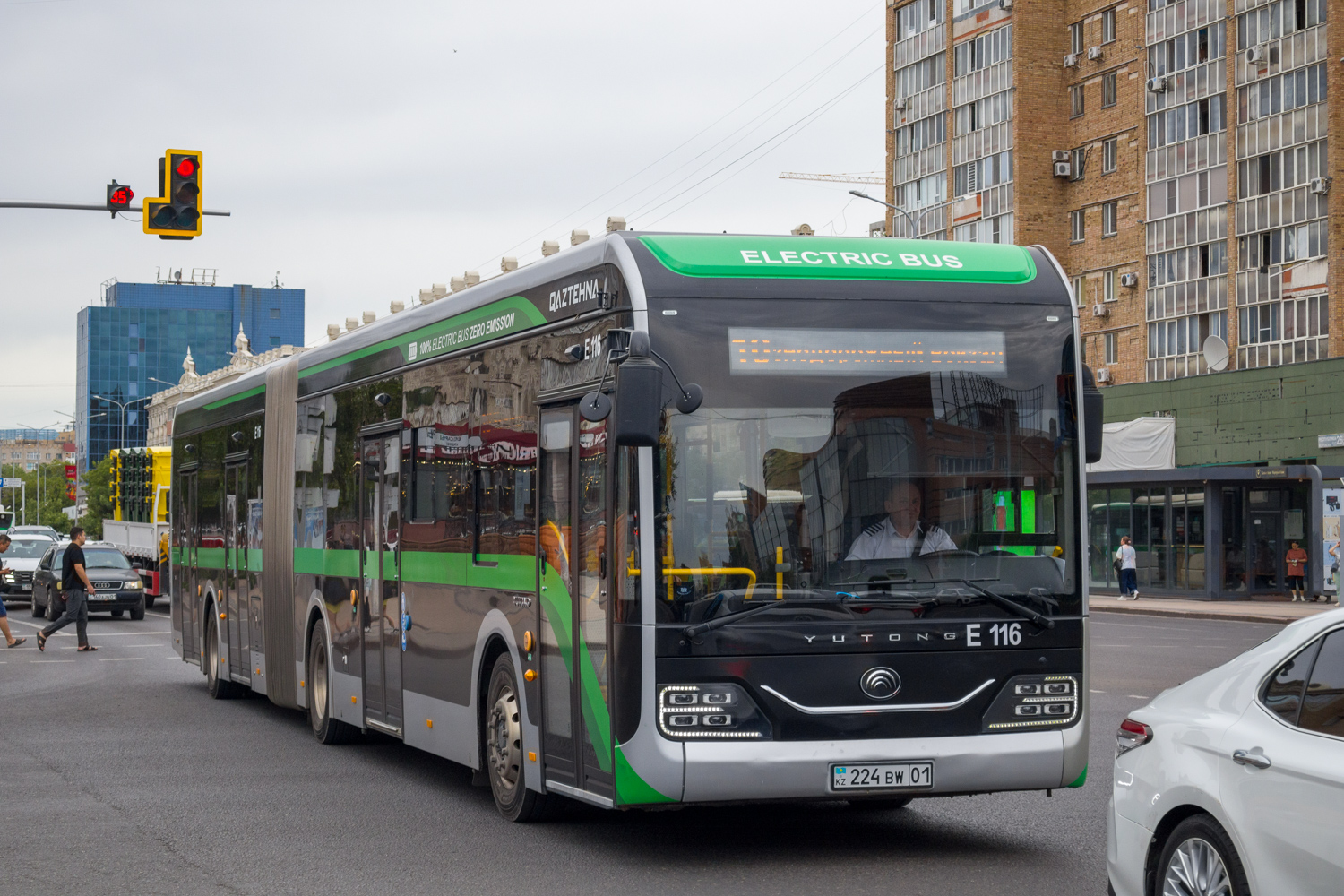 Астана, Yutong ZK6180BEVG (QazTehna) № E116
