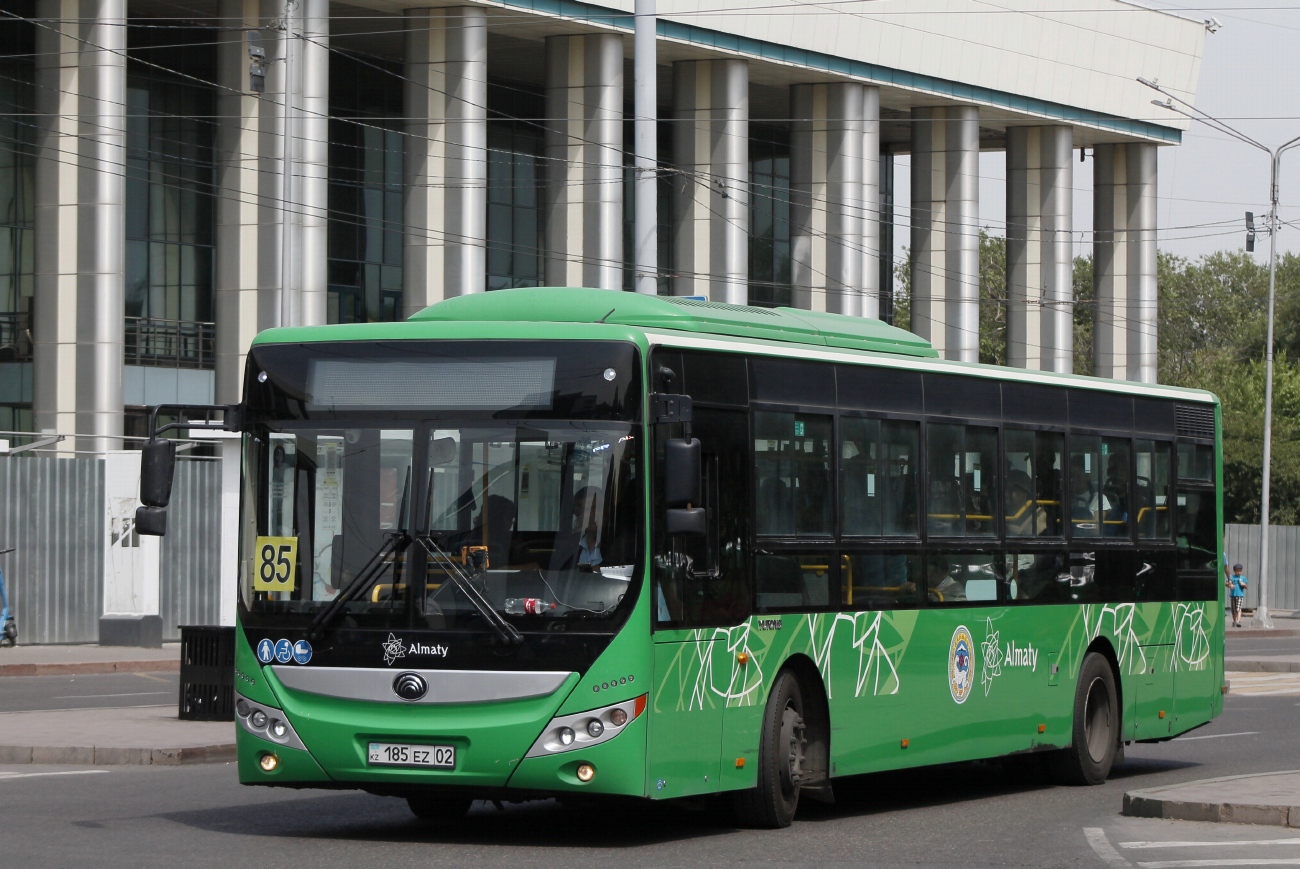 Алматы, Yutong ZK6118HGA (QazTehna) № 185 EZ 02