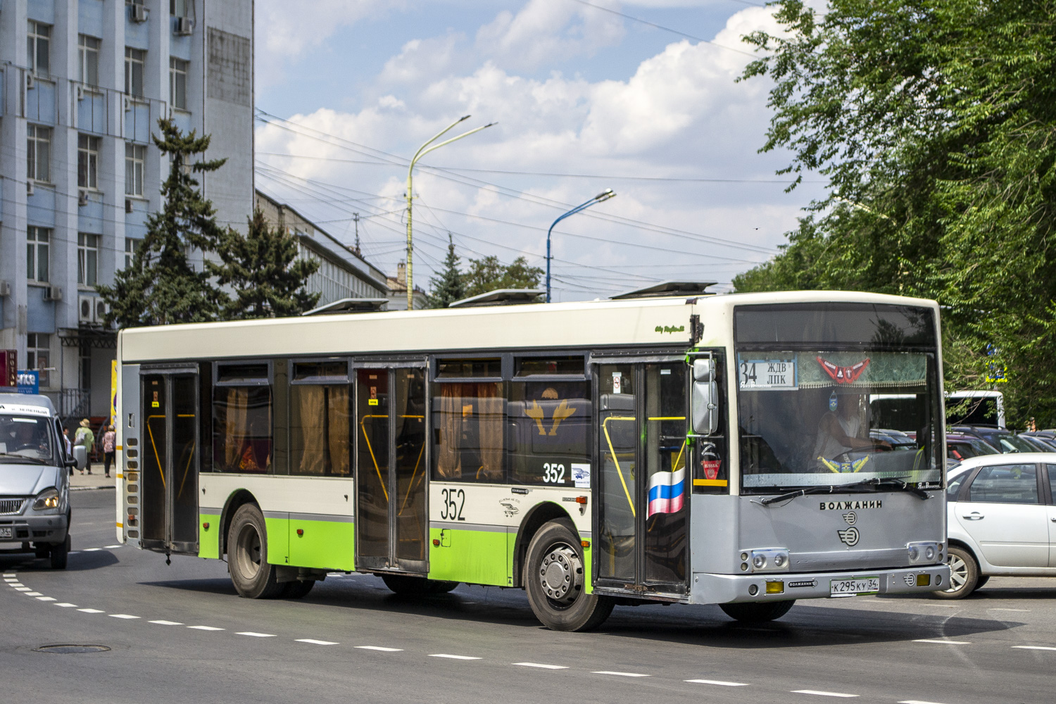 Волгоградская область, Волжанин-5270-20-06 "СитиРитм-12" № 352