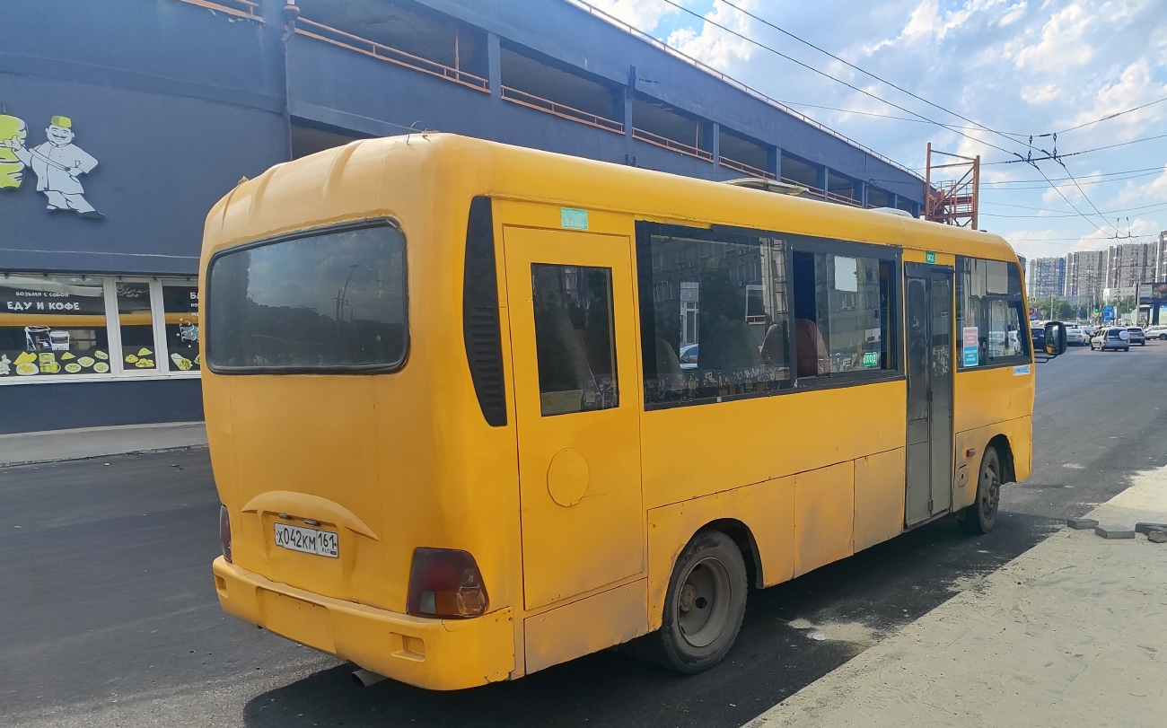 Ростовская область, Hyundai County LWB C11 (ТагАЗ) № Х 042 КМ 161
