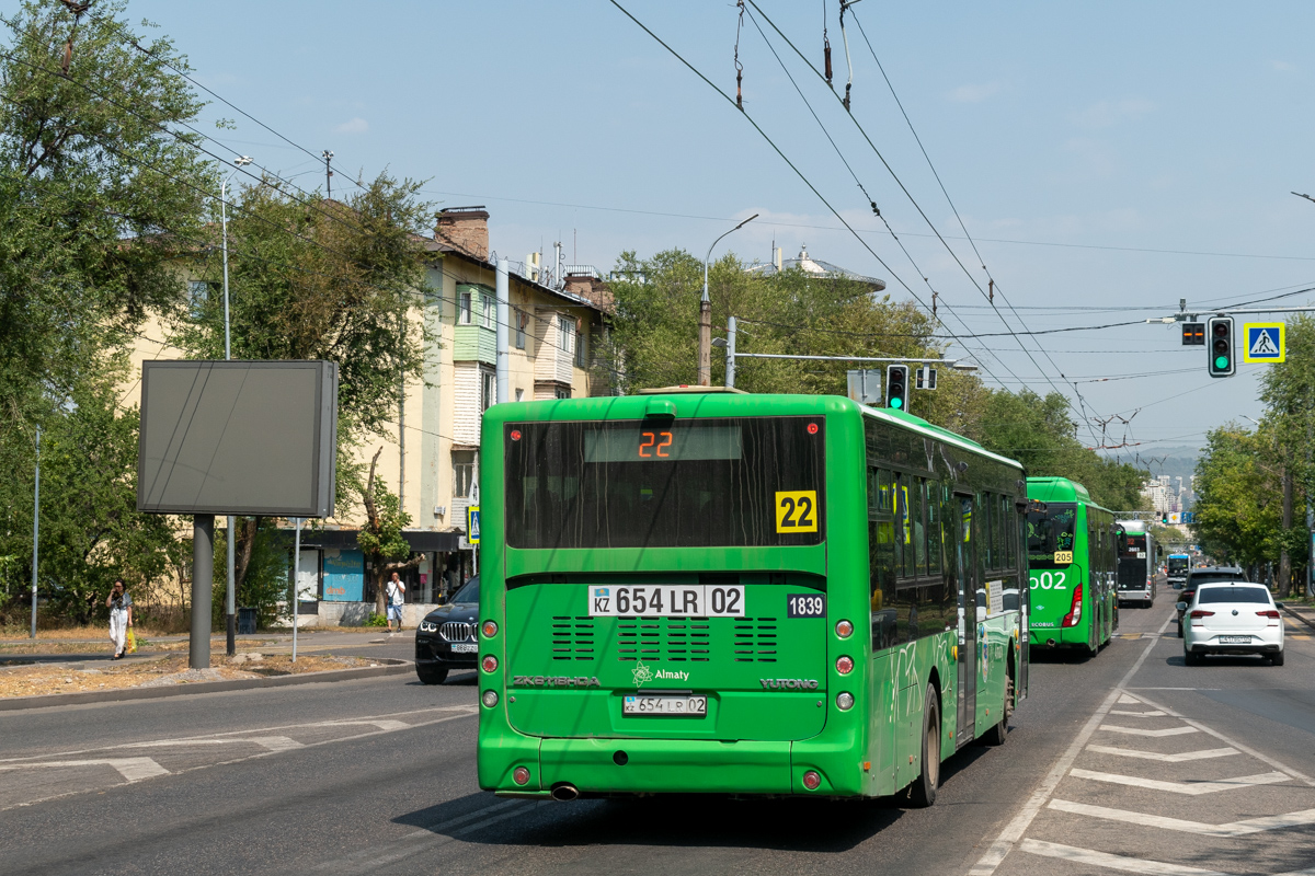 Алматы, Yutong ZK6118HGA № 1839