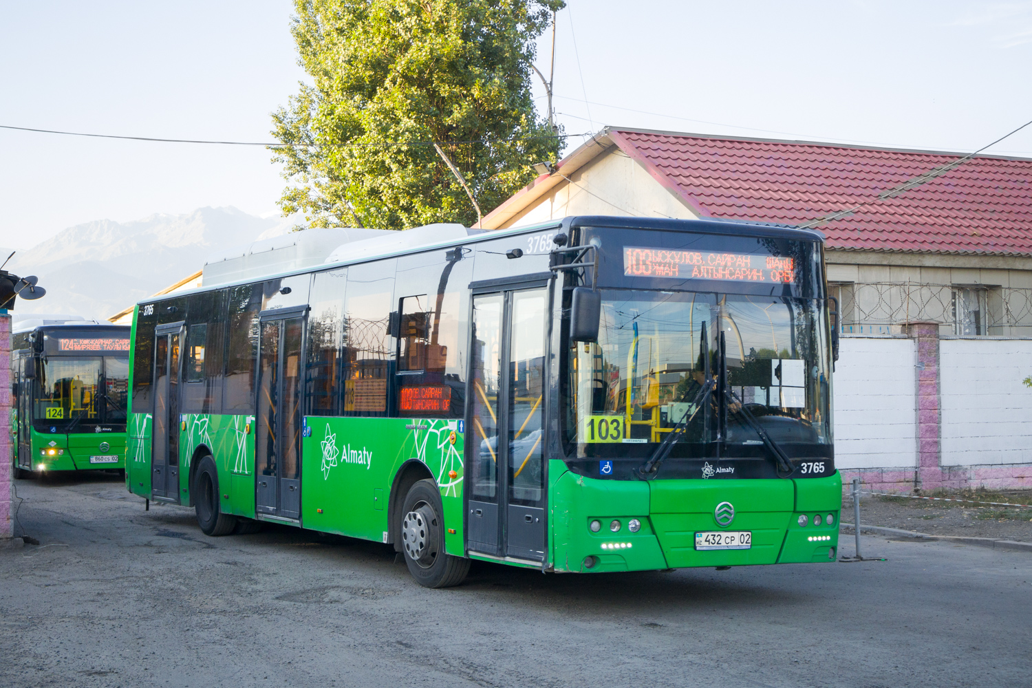 Алматы, Golden Dragon XML6125CN (Hyundai Trans Auto) № 3765