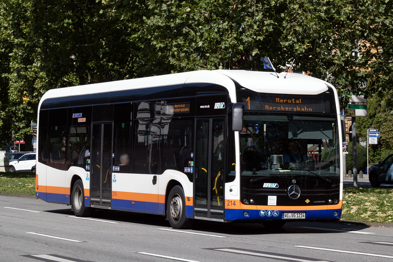 Гессен, Mercedes-Benz eCitaro № 214