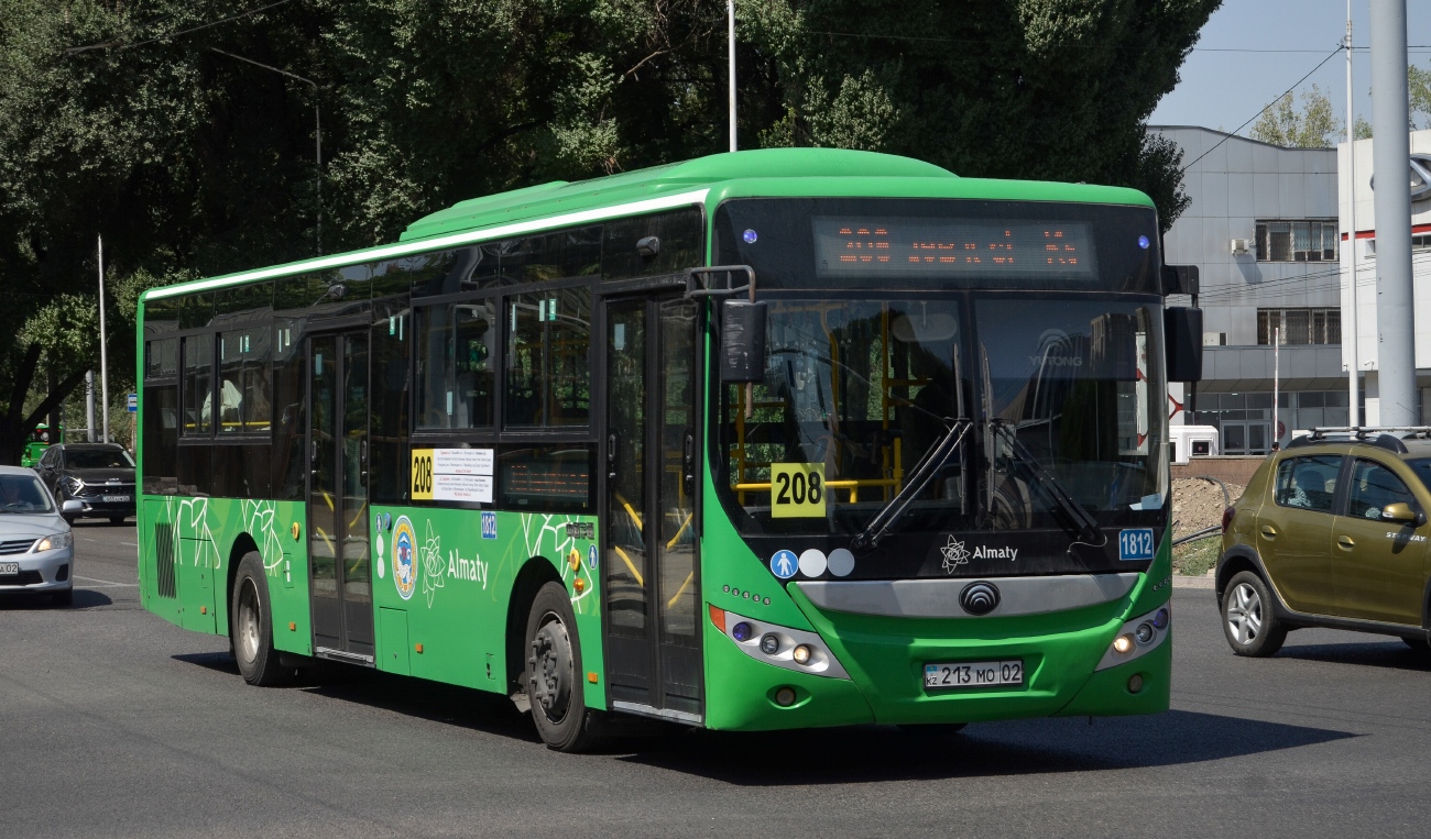 Алматы, Yutong ZK6118HGA № 1812